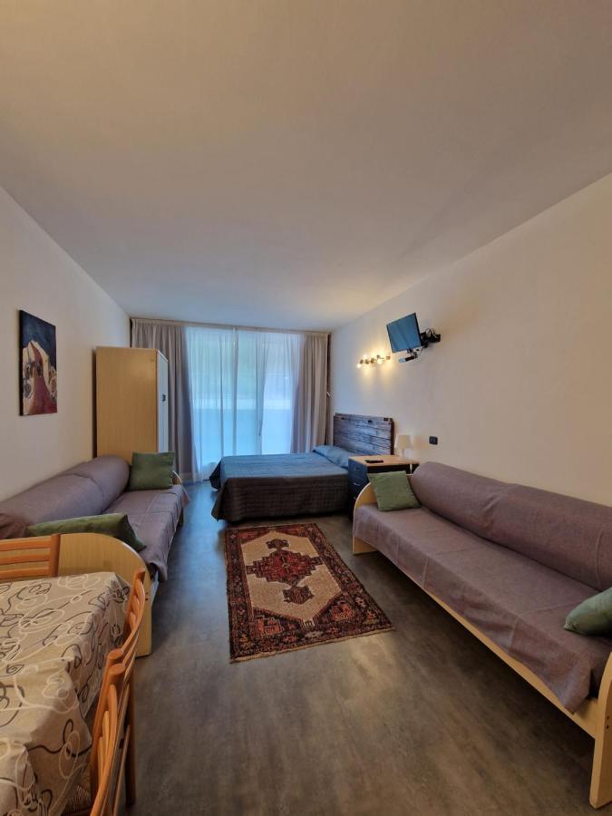 Appartement Il Balcone Fiorito à Santa Caterina di Valfurva Extérieur photo