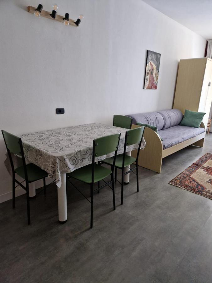 Appartement Il Balcone Fiorito à Santa Caterina di Valfurva Extérieur photo